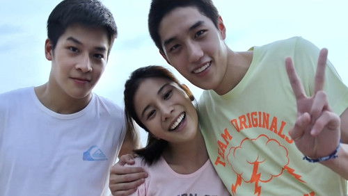 The Swimmers - Bí Ẩn Tại Hồ Bơi - Hình 2