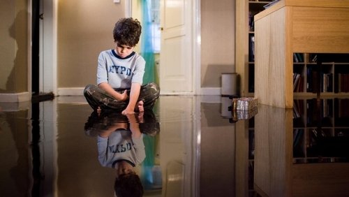 Mirrors - Gương Quỷ - Hình 1